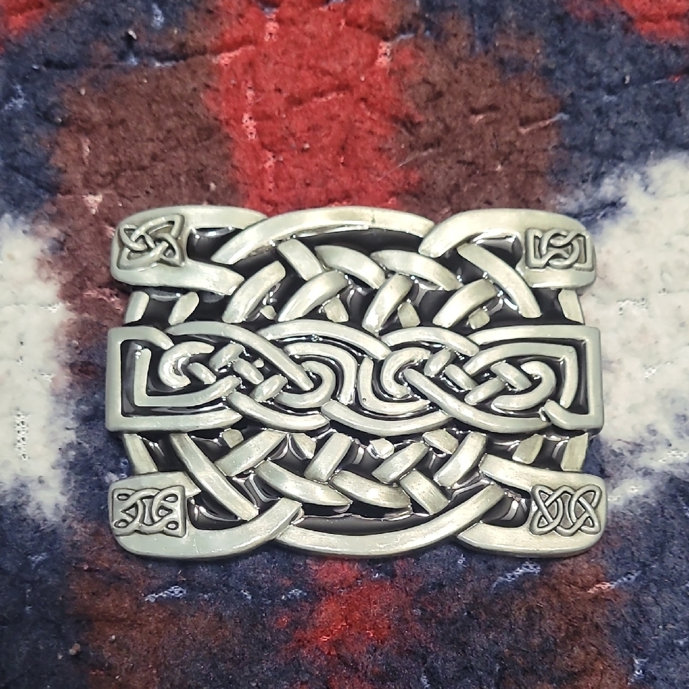 Celtic Knot Silver Belt Buckle